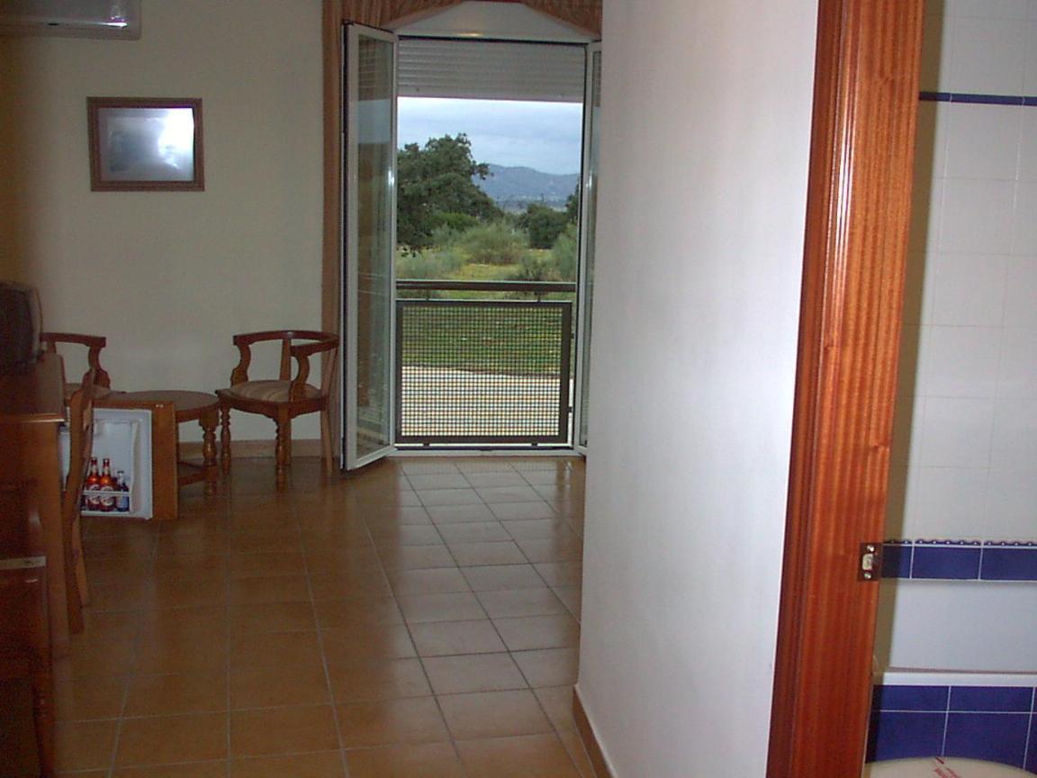 Hotel Paraje La Lambra Rus Exterior photo